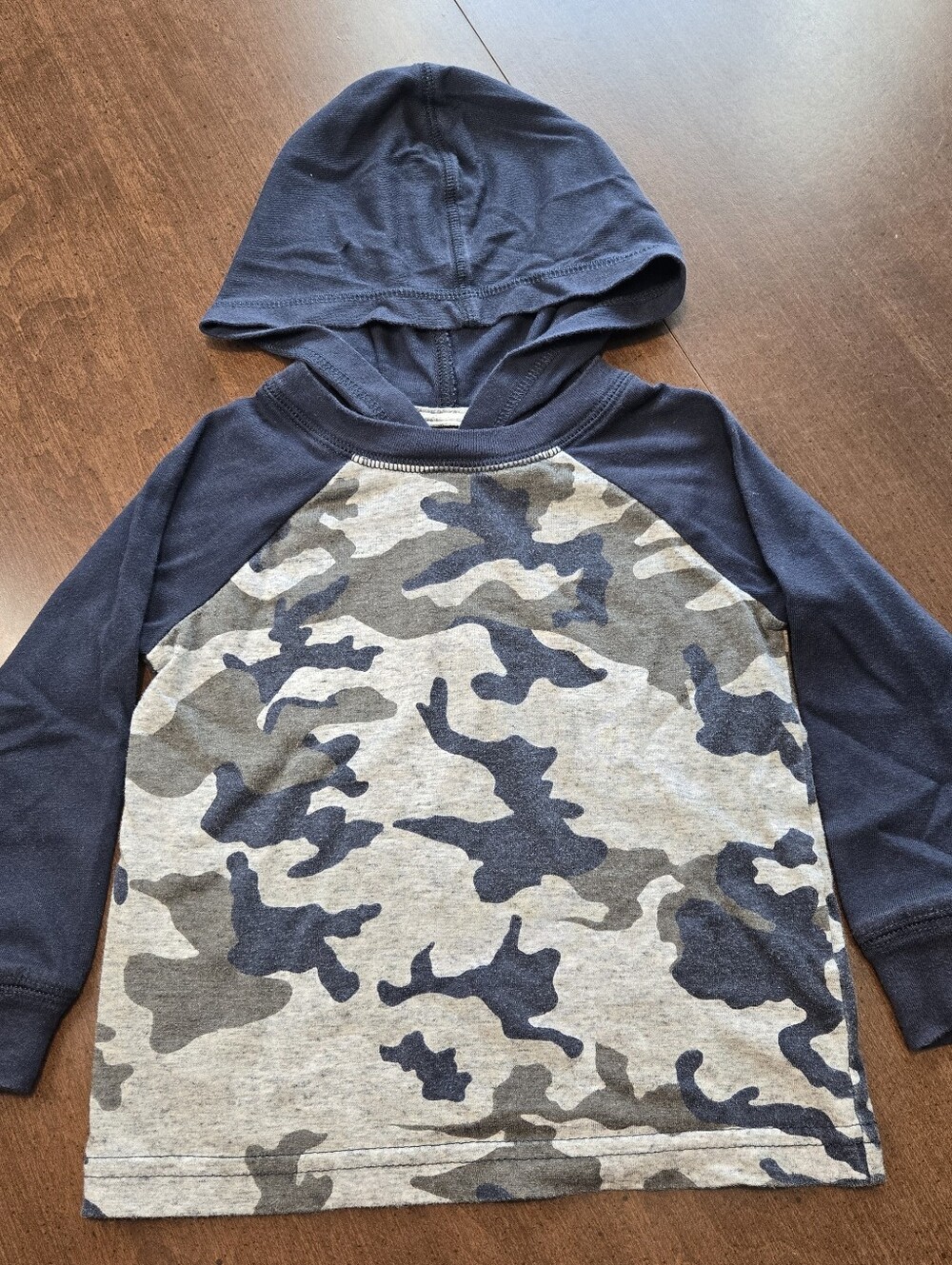 *SALE*Wonderkids Boys 2T Navy/Gray Camouflage Long Sleeve Pullover Hooded Hoodie